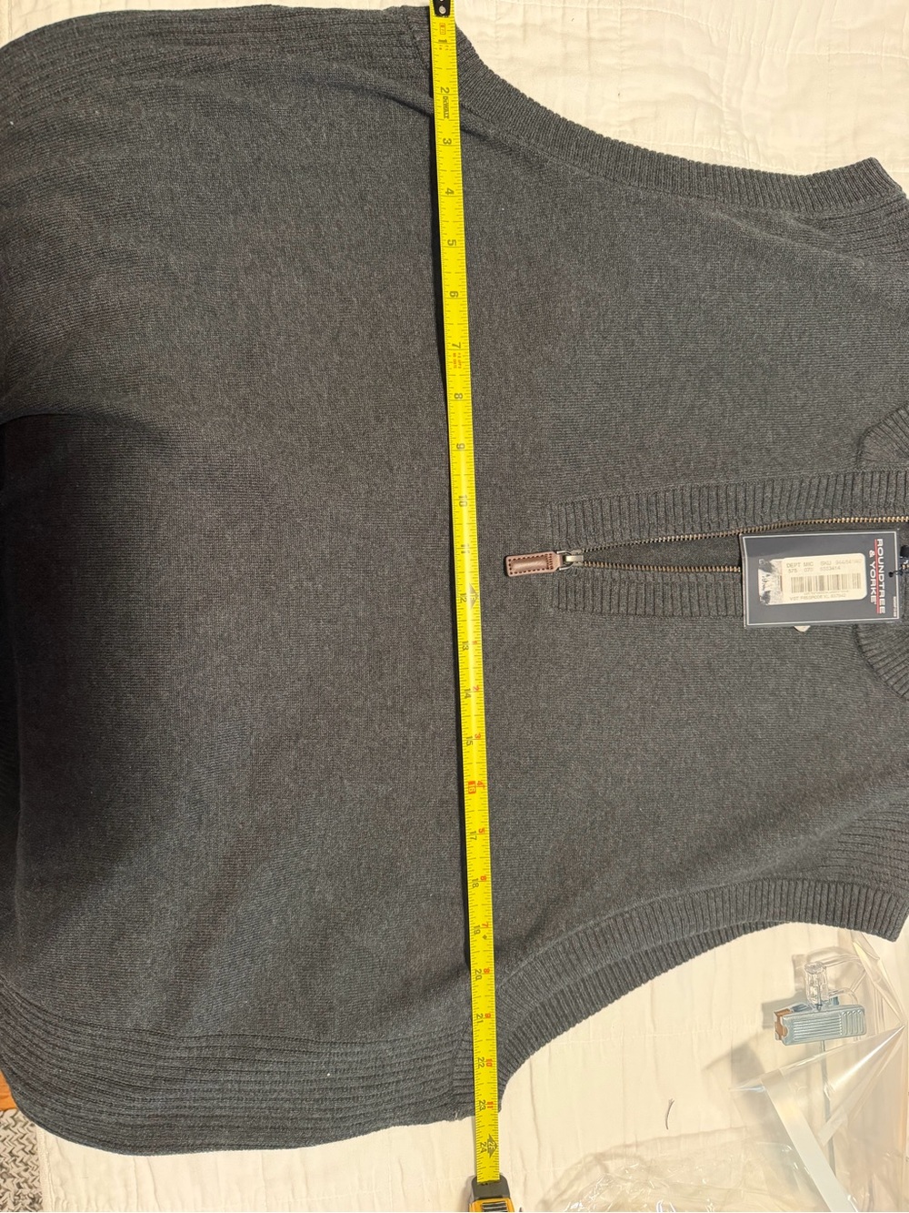 Roundtree & Yorke Men’s Quarter-Zip Sweater Vest – XL – NWT - Picture 9 of 11